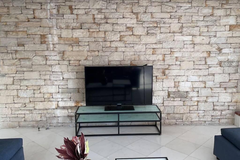 1, Kotzia Str. & Poseidonos Avenue, Alimos Apartman Athén Kültér fotó