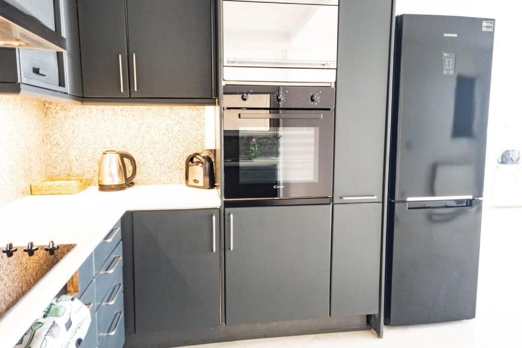 1, Kotzia Str. & Poseidonos Avenue, Alimos Apartman Athén Kültér fotó